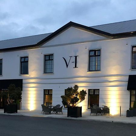 The Village Hotel, Bar And Restaurant Bettystown Extérieur photo