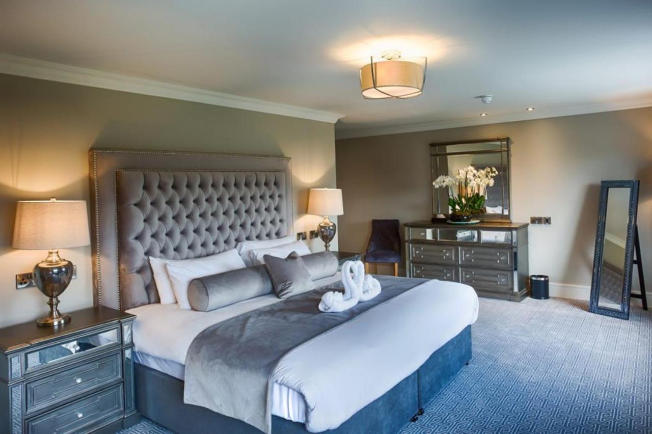 The Village Hotel, Bar And Restaurant Bettystown Extérieur photo