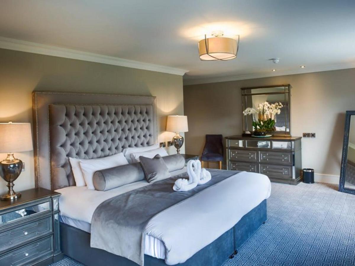 The Village Hotel, Bar And Restaurant Bettystown Extérieur photo