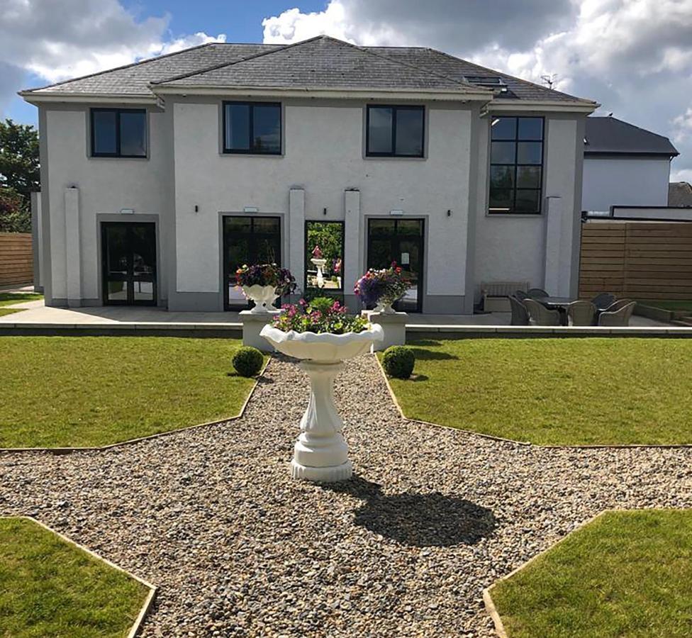 The Village Hotel, Bar And Restaurant Bettystown Extérieur photo