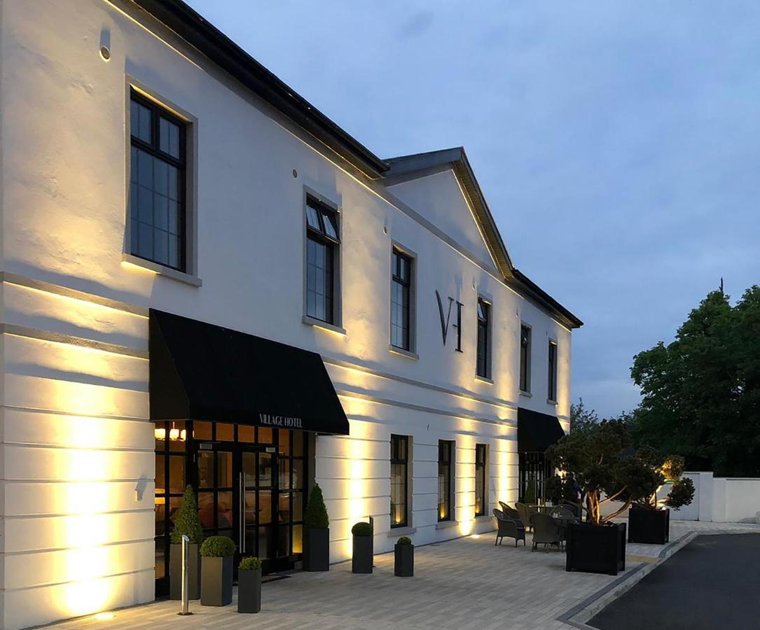 The Village Hotel, Bar And Restaurant Bettystown Extérieur photo
